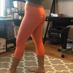 lululemon athletica Pants - Lululemon legging capris lululemon athletica Pants - Lululemon legging capris